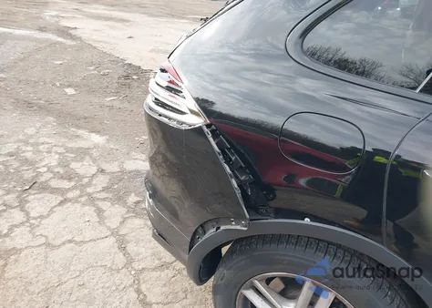 2018 Porsche Cayenne из США, поврежденный, VIN WP1AA2A26JKA03311